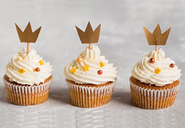Cupcake artesanal con topper comestible y diseño temático hecho en Barcelona, Angela Moreno Repostería