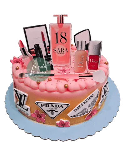 angela-moreno-reposteria-cafe-Barcelona-tarta-de-dieciocho-años-18-,-perfumes-y-maquillaje,-luis-vuitton-labial,-marcas-de-lujo