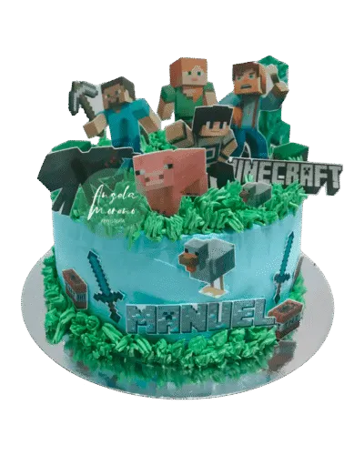 angela-moreno-reposteria-cafe-Barcelona_pastel-de-minecraft-con-hierva,-personajes-del-videojuego-cerdo-diamates-para-niño