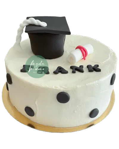 angela-moreno-reposteria-cafe-Barcelona_pastel-para-graduación-recien-graduado-colegio-universidad-diploma-bachiller