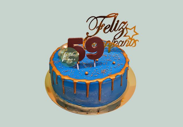 angela-moreno-reposteria-cafe-Barcelona_tarta-de-feliz-cumpleaños-59-años-y-números-de-chocolate-velas-comestibles