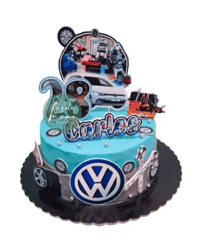 angela-moreno-reposteria-cafe-Barcelona_tarta-para-fan-de-coches,-volkswagen-mecanico-de-coches-,-herramientas