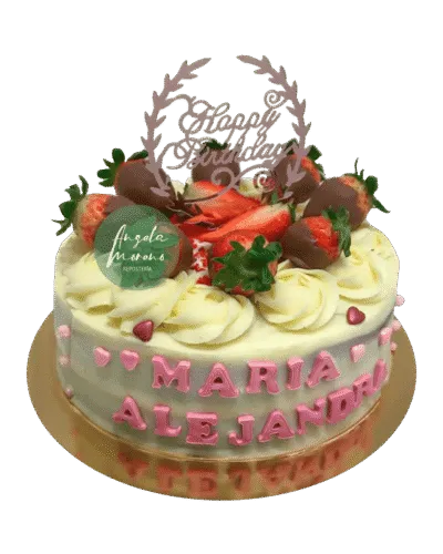 angela-moreno-reposteria-cafe-Barcelona_torta-con-letras-fondant-y-fresas-con-chocolate-topper-llamativo-bonita