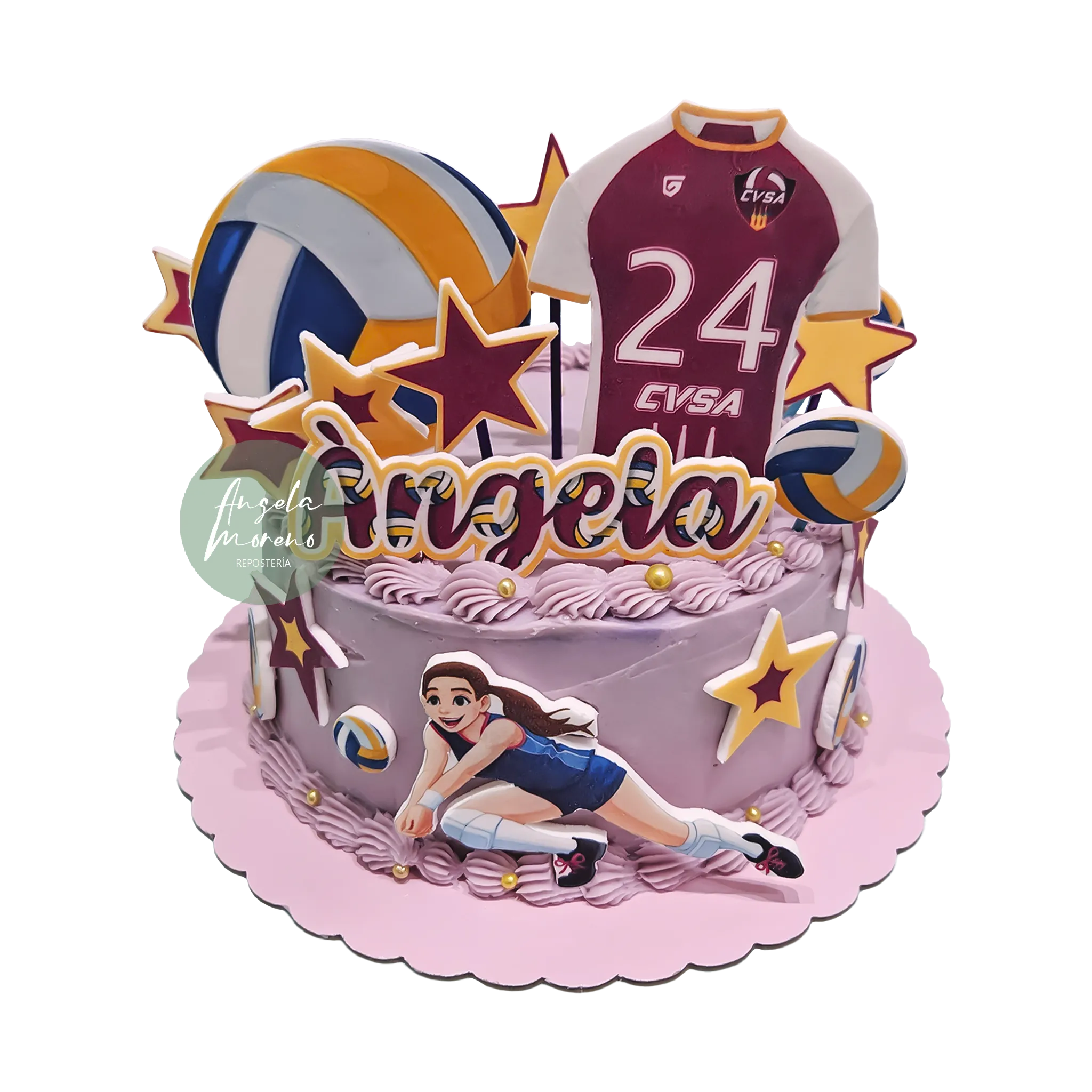 Detalle pastel de vóley comestible, decoración temática deportiva, tarta personalizada Barcelona, pasteles sin fondant voleibol, Angela Moreno Repostería, pasteles personalizados en Barcelona.