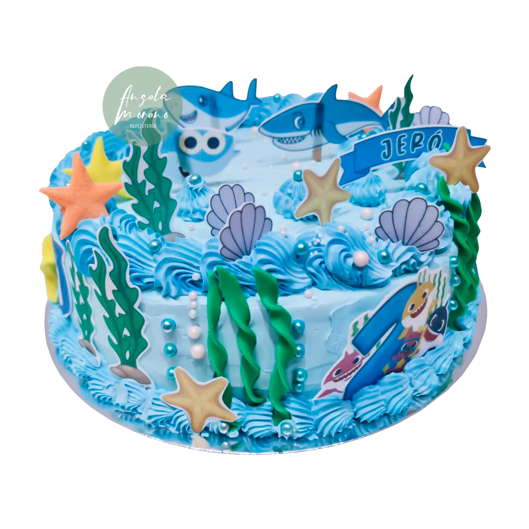 Pastel diseño marino con peces Barcelona, tarta infantil océano sin fondant, pasteles temáticos mar, repostería creativa acuática, Angela Moreno Repostería, pasteles personalizados en Barcelona.
