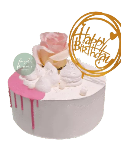 Pastel cumpleaños drip flor rosa Barcelona, tarta elegante sin fondant, pastel celebración, repostería festiva Barcelona, Angela Moreno Repostería, pasteles personalizados en Barcelona.